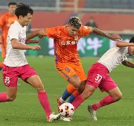 好博体育平台-山东泰山迎足总杯关键赛，今晨止住颓势，目标明确，身体对抗强度拉满