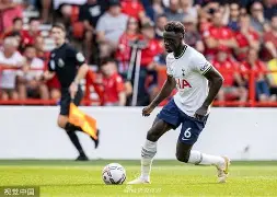 托特纳姆清晨更衣室发声，志在中超名次提升，管理层满意，更衣室氛围转暖